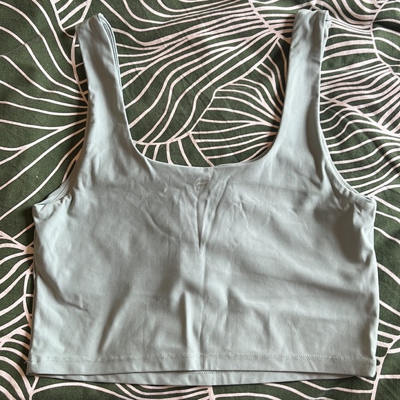 Crop top - Picture 3 of 3